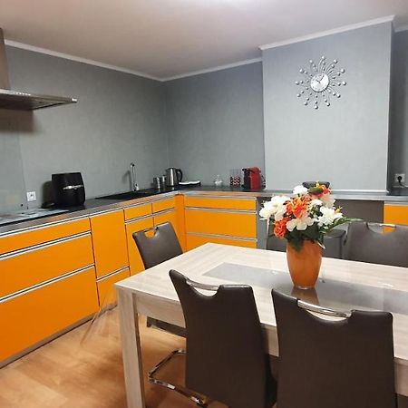 L'Aiscal Appart-Hotel 6 Personnes Calais Luaran gambar