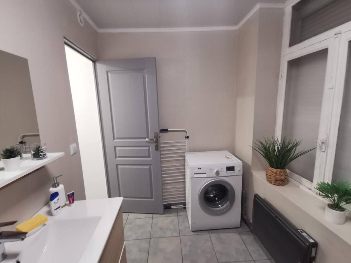 L'Aiscal Appart-Hotel 6 Personnes Calais Luaran gambar