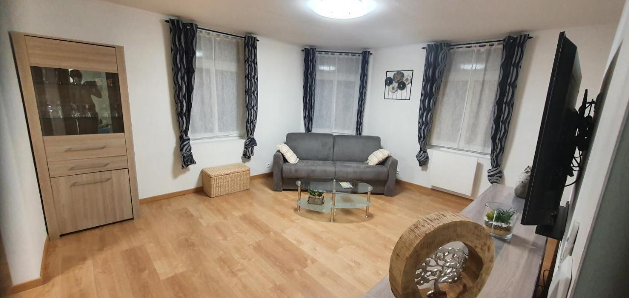 L'Aiscal Appart-Hotel 6 Personnes Calais Luaran gambar